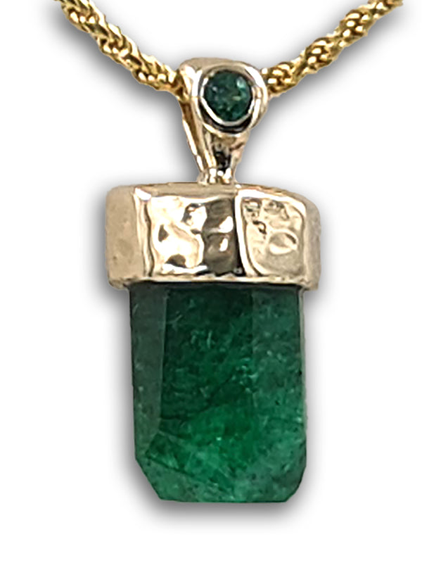 Natural Emerald 14K gold pendant