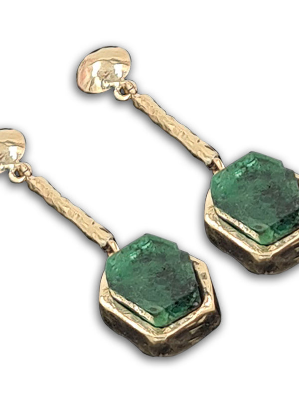 Emerald 14K gold Dangling Earring
