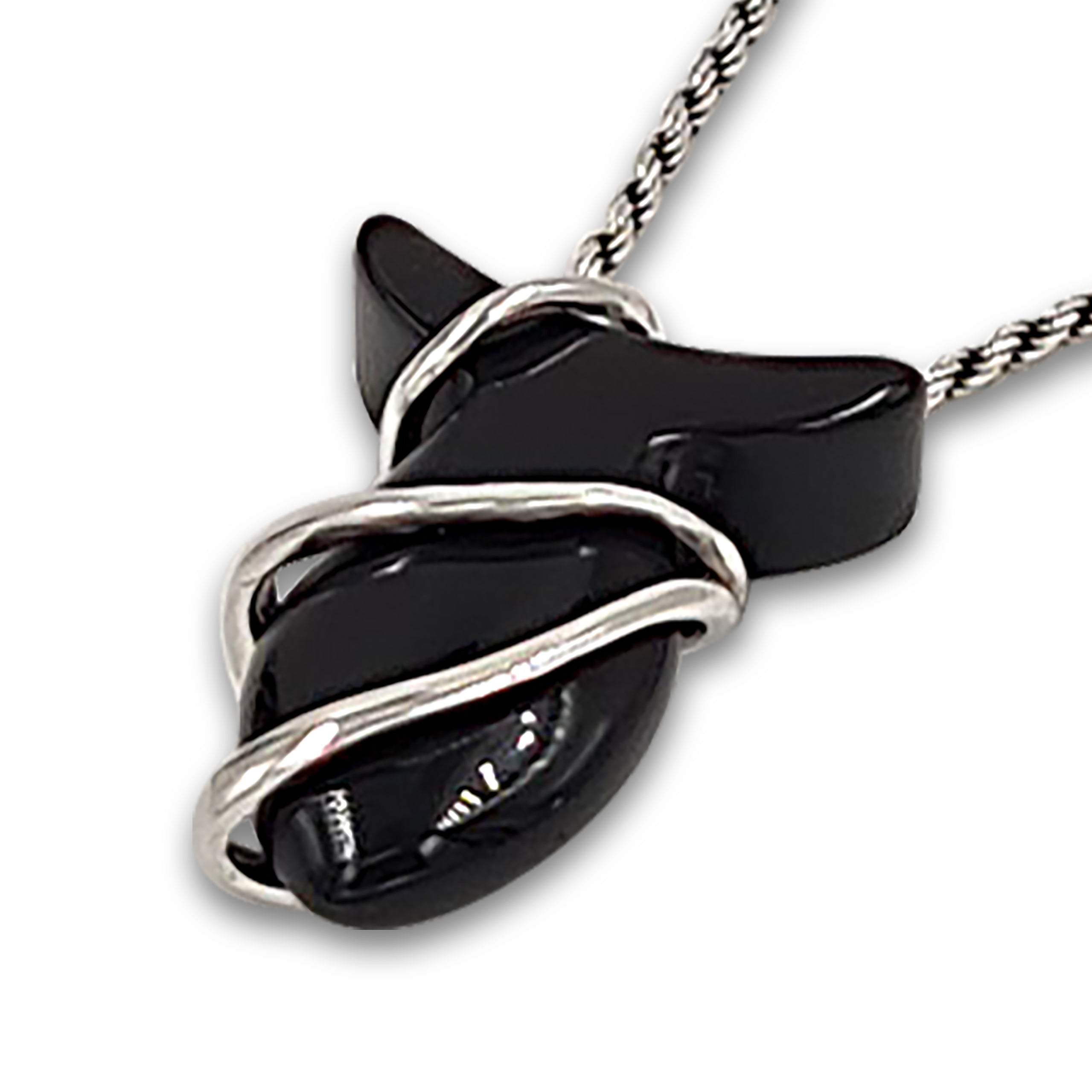 Fish pendant - Onyx stone – Winkler Jewelry