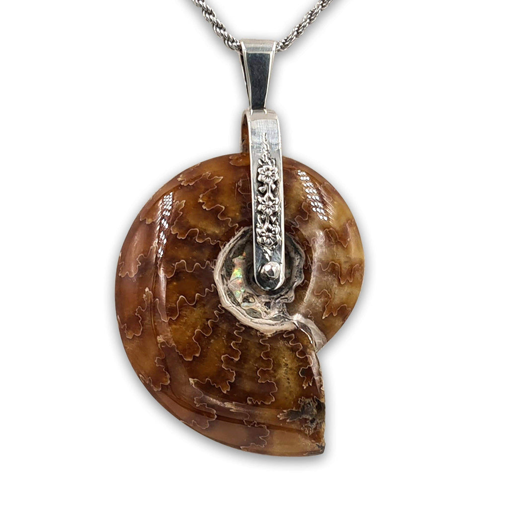 Spiral pendant - Fossil